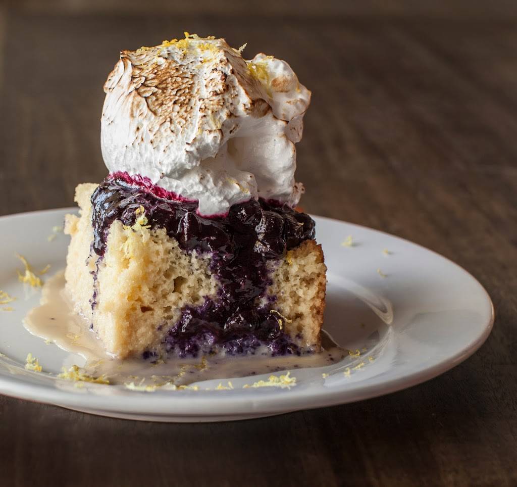 Américas River Oaks | restaurant | 2040 W Gray St, Houston, TX 77019, USA | 8322001492 OR +1 832-200-1492