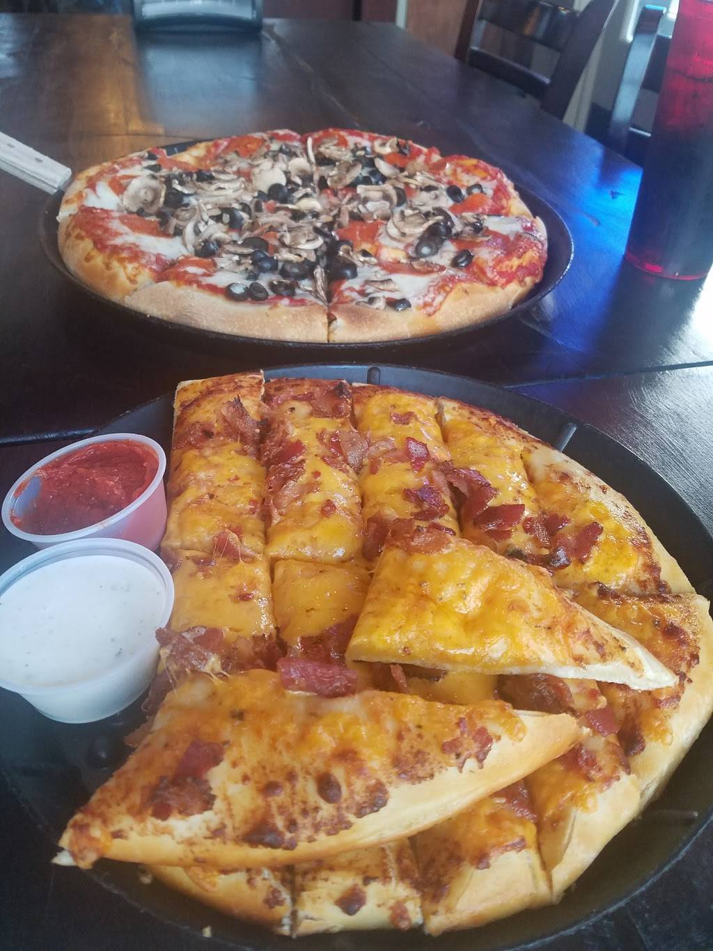 4th St Pizza Co | meal takeaway | 150 E Santa Clara St, San Jose, CA 95113, USA | 4082867500 OR +1 408-286-7500