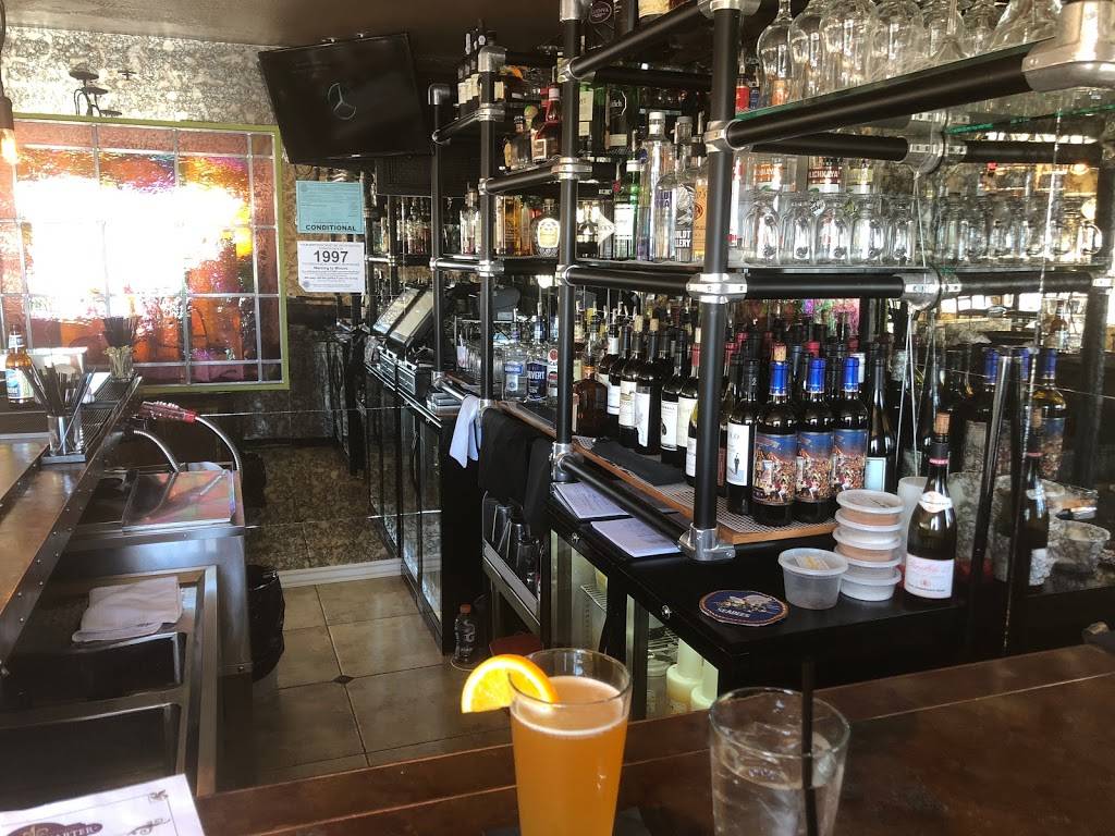 French Quarter New Orleans, Charlevoix | meal delivery | 100 Michigan Ave, Charlevoix, MI 49720, USA | 2314373993 OR +1 231-437-3993