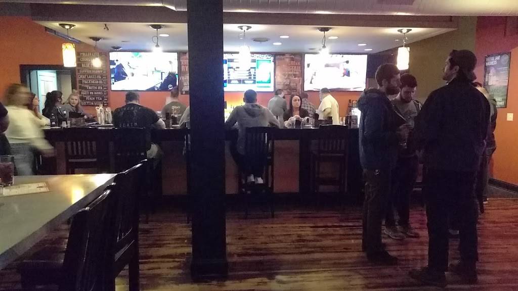 Two Bucks Lakewood | restaurant | 15609 Madison Ave, Lakewood, OH 44107, USA | 2165055599 OR +1 216-505-5599