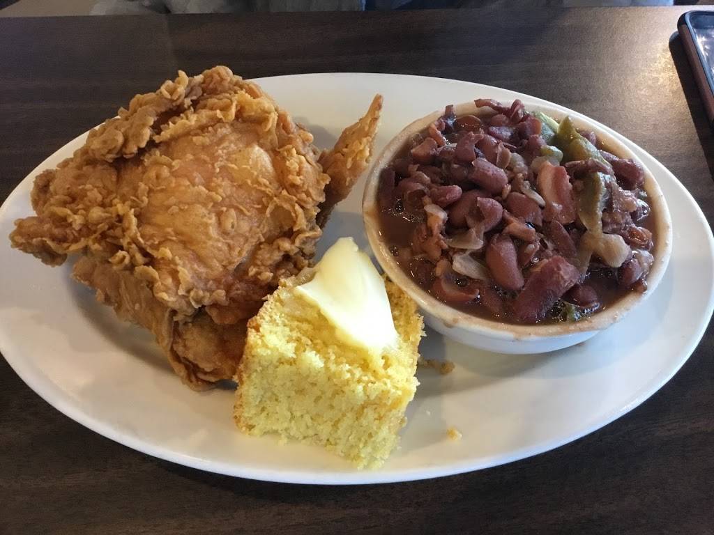 Southern Flavors | restaurant | 21101 Mission Blvd, Hayward, CA 94541, USA | 5103639949 OR +1 510-363-9949