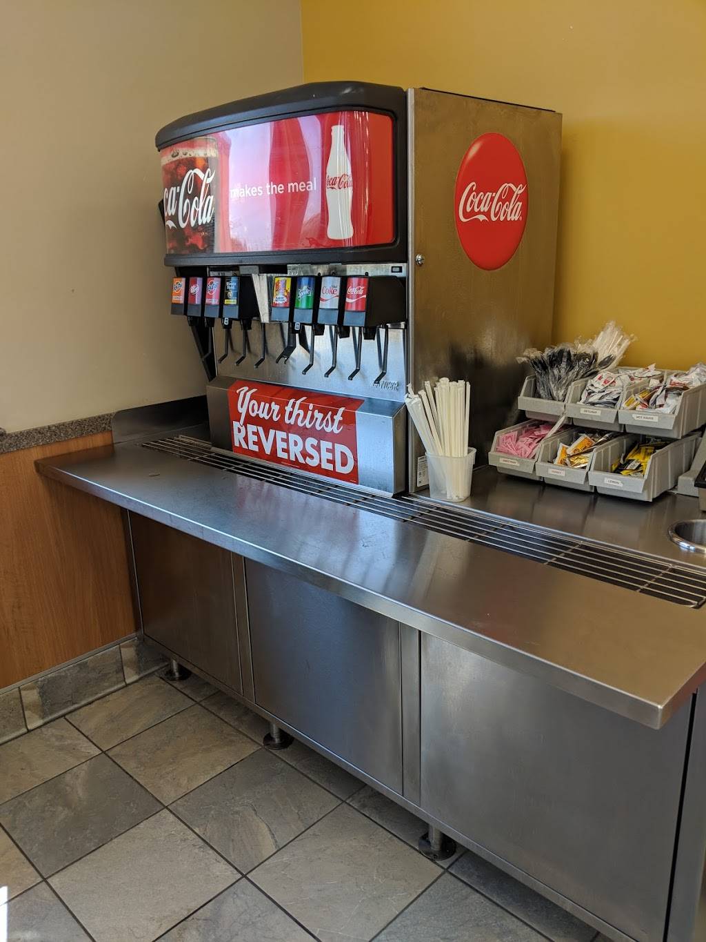 Churchs Chicken | restaurant | 24354 Wilderness Oak, San Antonio, TX 78258, USA | 2103184387 OR +1 210-318-4387