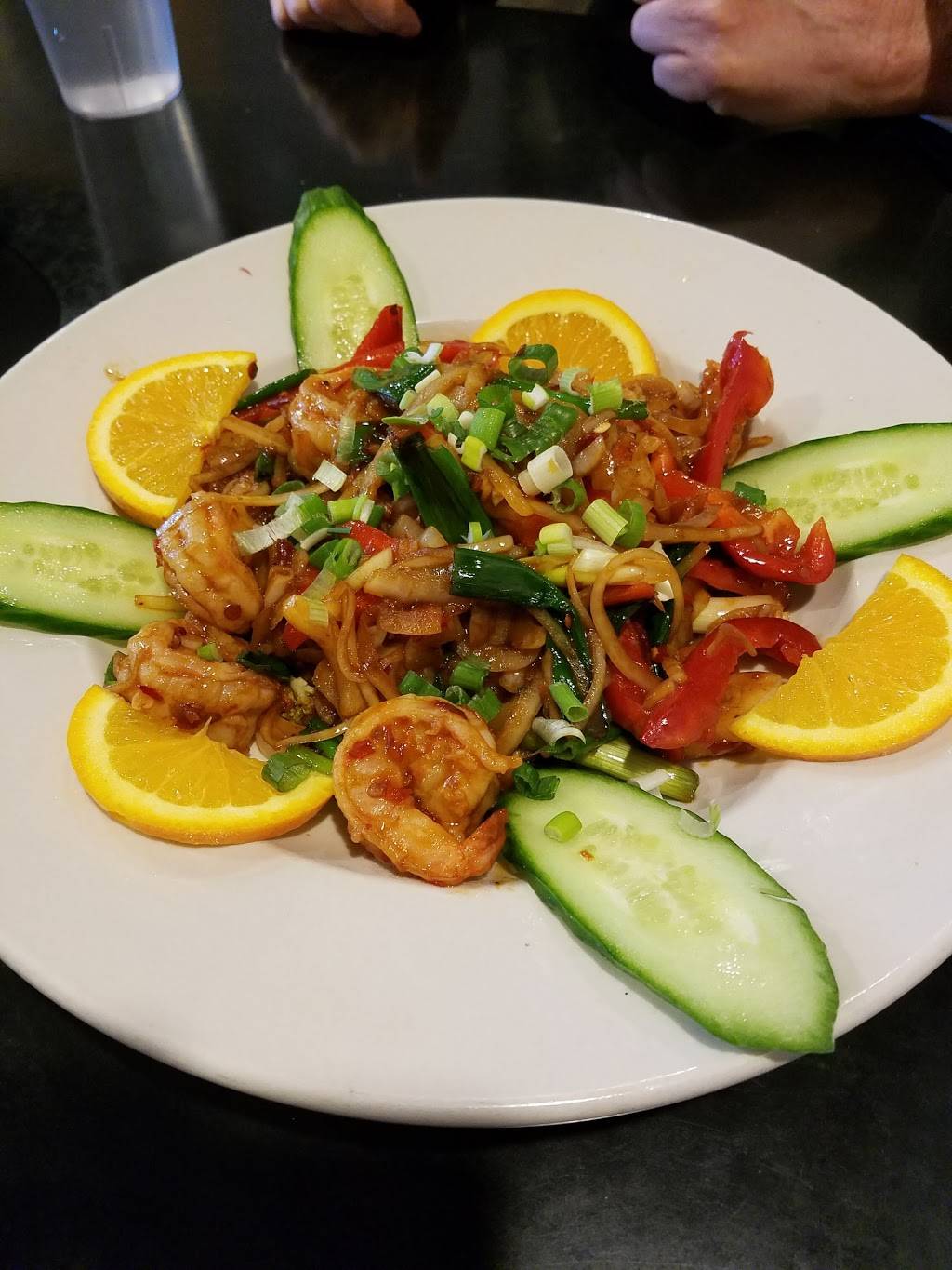 Yellow Elephant | restaurant | 57 Perinton Hills Office Park, Fairport, NY 14450, USA | 5852237333 OR +1 585-223-7333