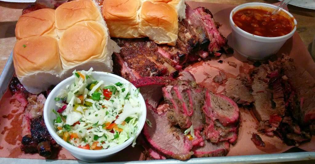 Slow Hand BBQ | restaurant | 1941 Oak Park Blvd, Pleasant Hill, CA 94523, USA | 9259420149 OR +1 925-942-0149