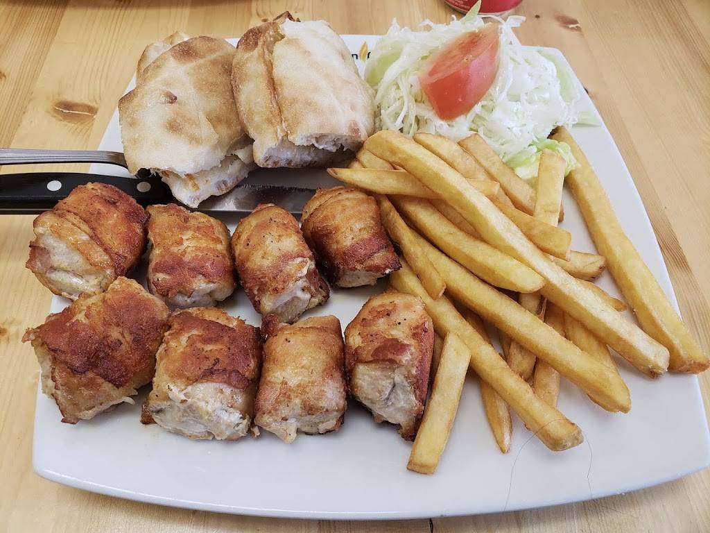 Golden Flame | restaurant | 142 Hamilton Regional Rd 8, Stoney Creek, ON L8G 1C2, Canada | 9056644744 OR +1 905-664-4744