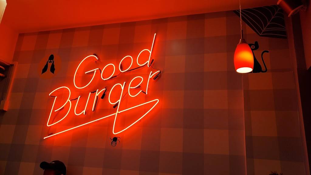 Monty’s Good Burger | restaurant | 1533 Sunset Blvd, Los Angeles, CA 90026, USA | 2139150257 OR +1 213-915-0257