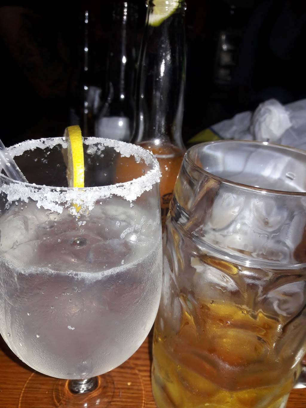 Tres Sabores | restaurant | 77 Main St, Hempstead, NY 11550, USA | 5165380460 OR +1 516-538-0460