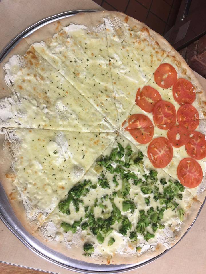 4 Brothers Pizzeria and Restaurant | restaurant | 92 Windermere Ave, Greenwood Lake, NY 10925, USA | 8455951966 OR +1 845-595-1966