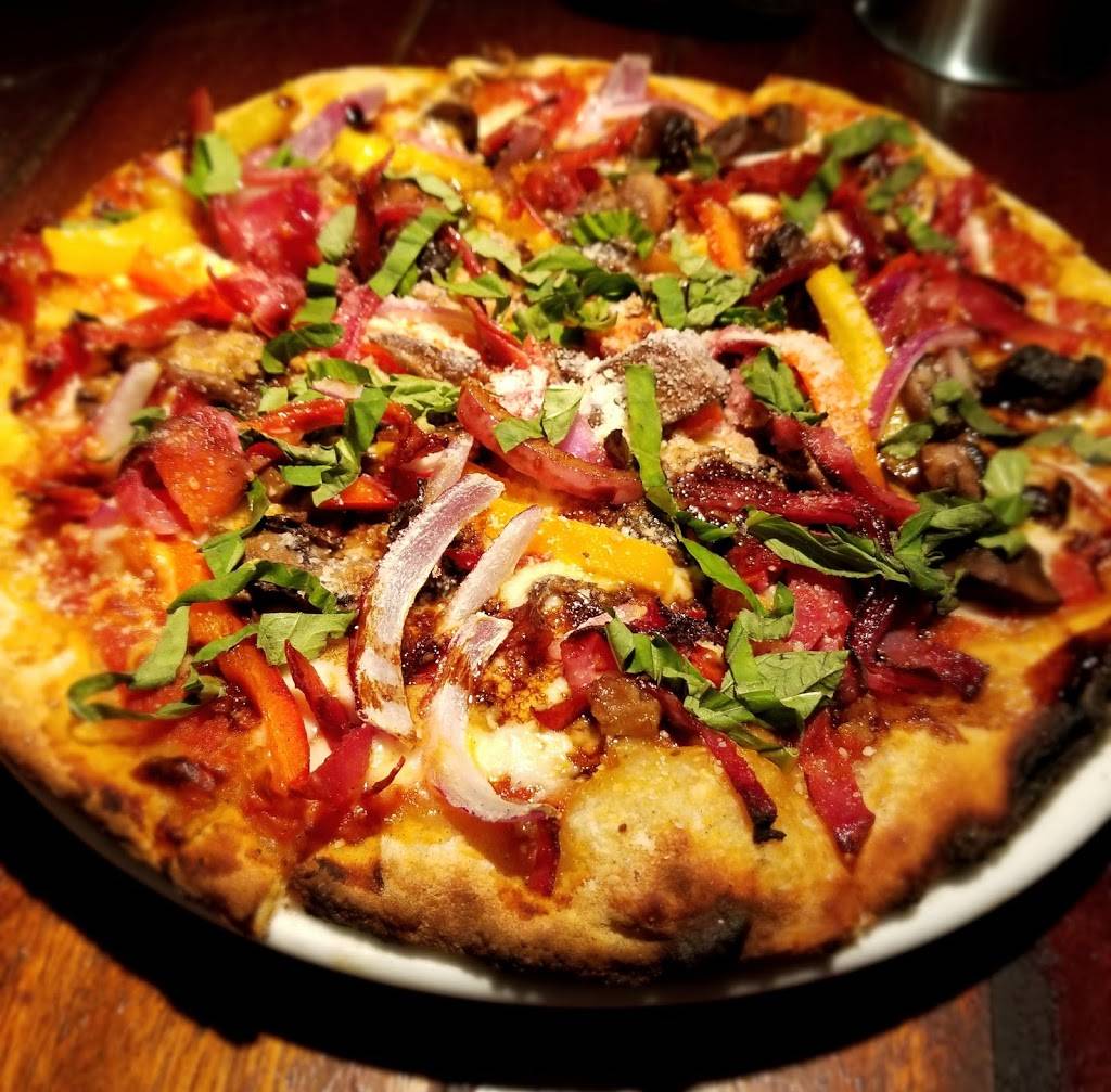 Wood Fire Trattoria | restaurant | 134 S Front St, Dowagiac, MI 49047, USA | 2697820007 OR +1 269-782-0007