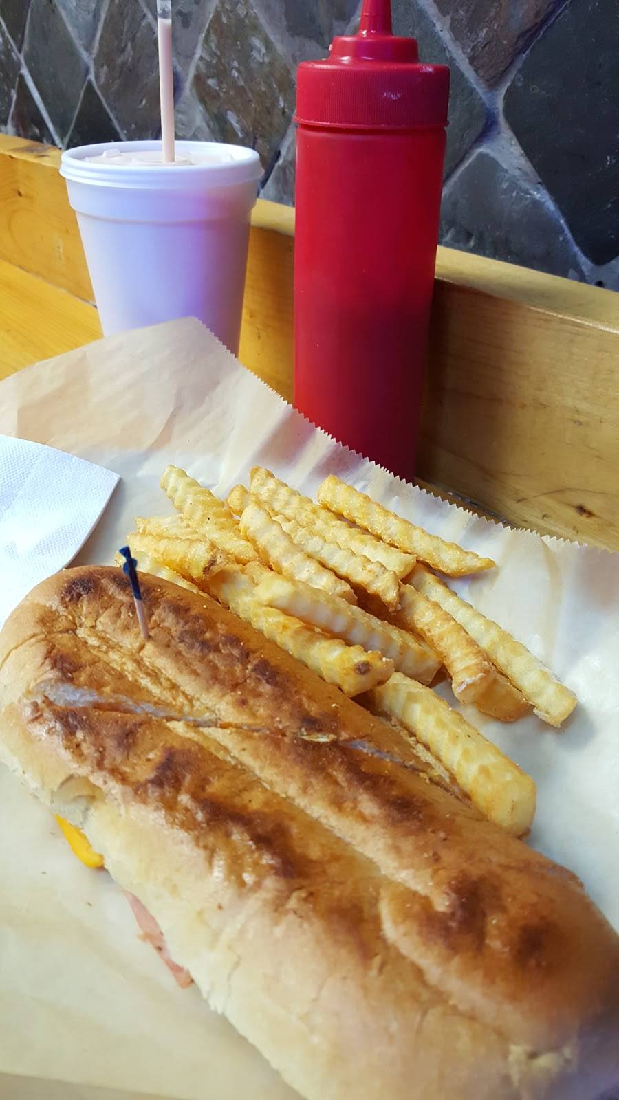 Tostado Sandwich Bar | meal takeaway | 300 Centre St, Jamaica Plain, MA 02130, USA | 6174778691 OR +1 617-477-8691