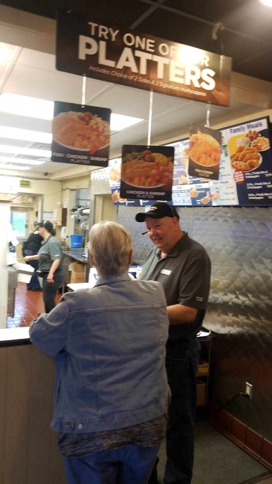 Long John Silvers | restaurant | 1339 Dinah Shore Blvd, Winchester, TN 37398, USA | 9319677747 OR +1 931-967-7747