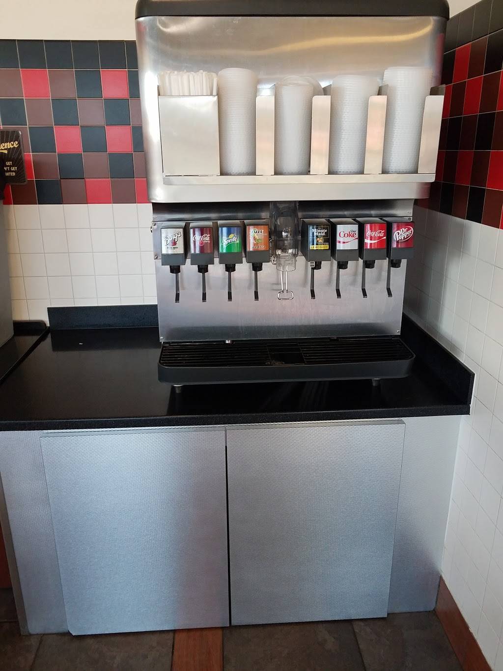 Jimmy Johns | meal delivery | 2569 N Dodge St, Iowa City, IA 52245, USA | 3193382296 OR +1 319-338-2296