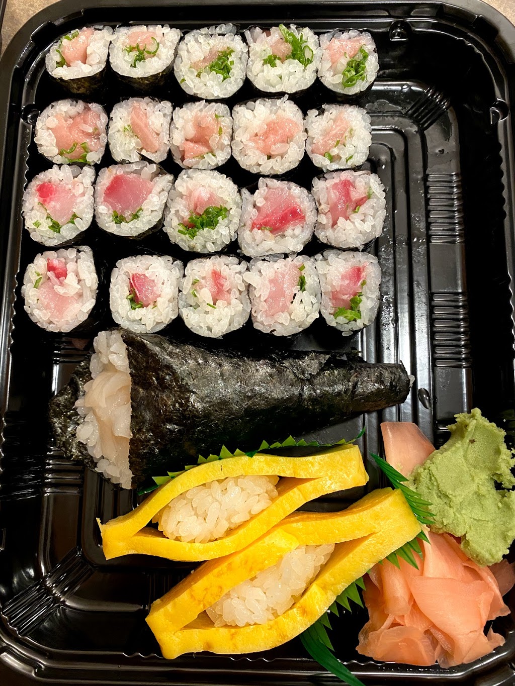 Takarajima Sushi | restaurant | 4674 Cottage Grove Rd, Madison, WI 53716, USA | 6088198890 OR +1 608-819-8890