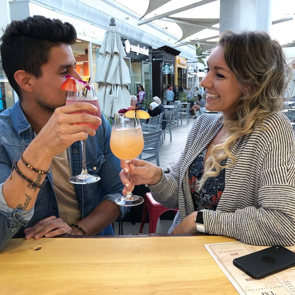 Terrace Tap | restaurant | 7007 Friars Rd, San Diego, CA 92108, USA | 6197487455 OR +1 619-748-7455