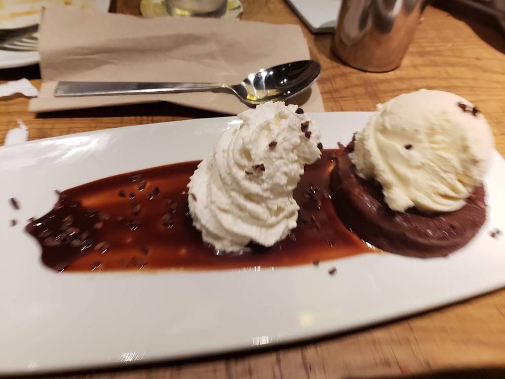 California Pizza Kitchen | restaurant | 2500 E 2nd St, Reno, NV 89595, USA | 7756863904 OR +1 775-686-3904