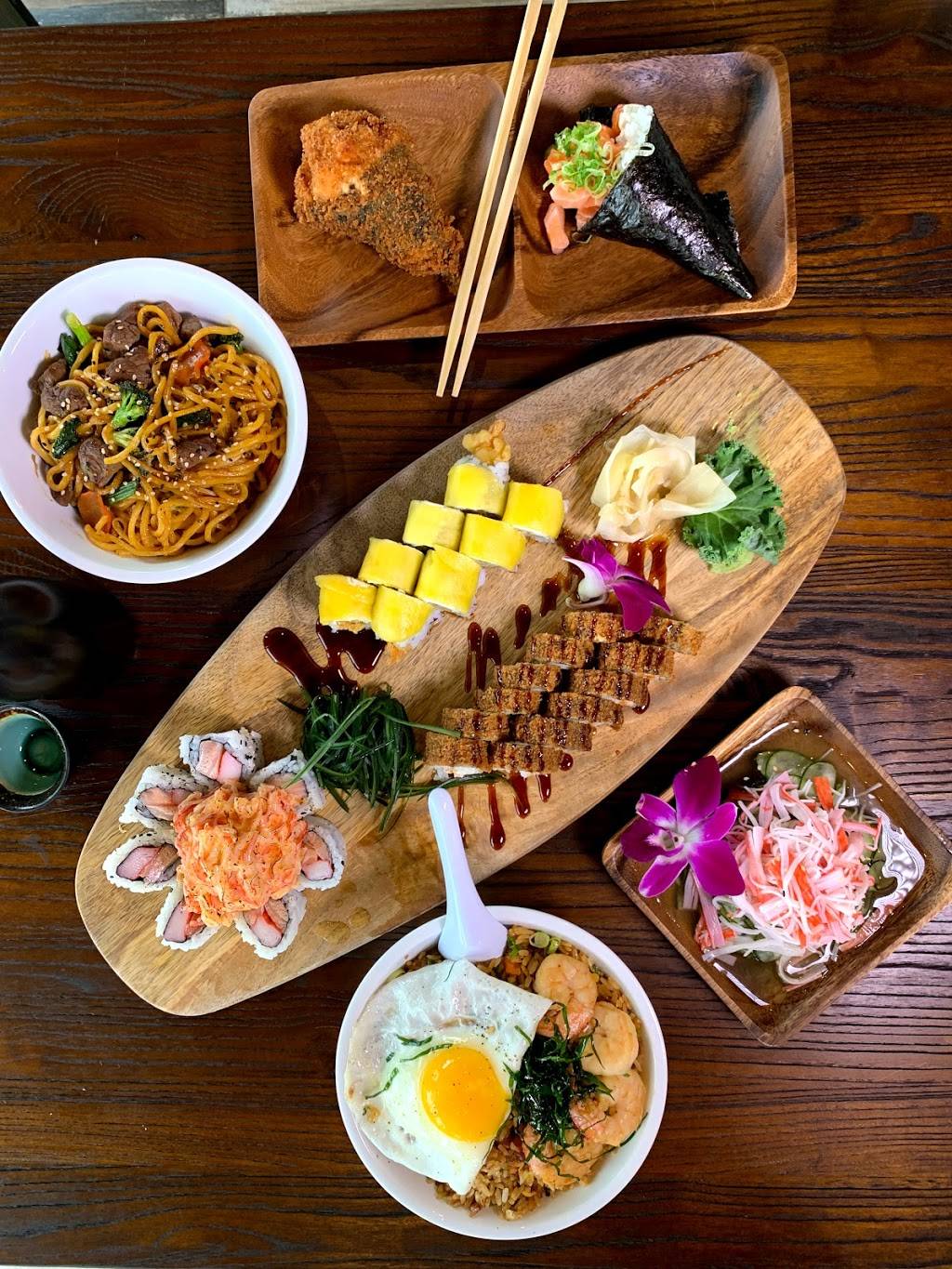 Hand Roll Sushi | restaurant | 12200 Menta St Suite 106, Orlando, FL 32837, USA | 4079308767 OR +1 407-930-8767