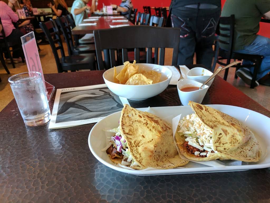 Maize at the Station | restaurant | 100 N Chestnut St, Champaign, IL 61820, USA | 2173553611 OR +1 217-355-3611