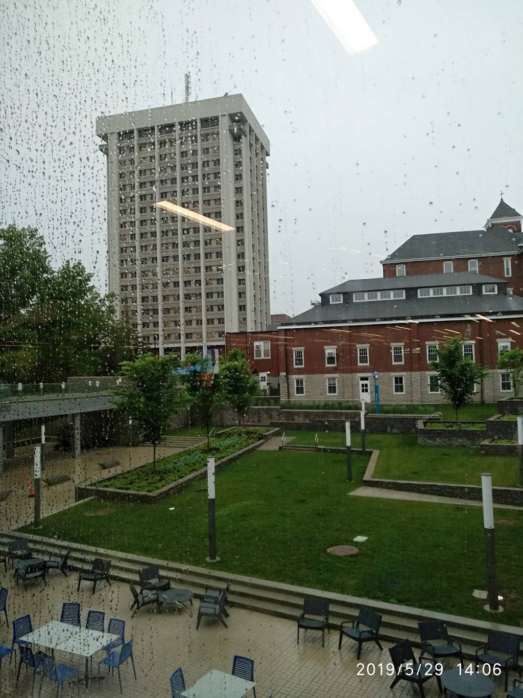 University of Kentucky Dining | restaurant | 160 Ave of Champions, Lexington, KY 40508, USA | 8592572220 OR +1 859-257-2220