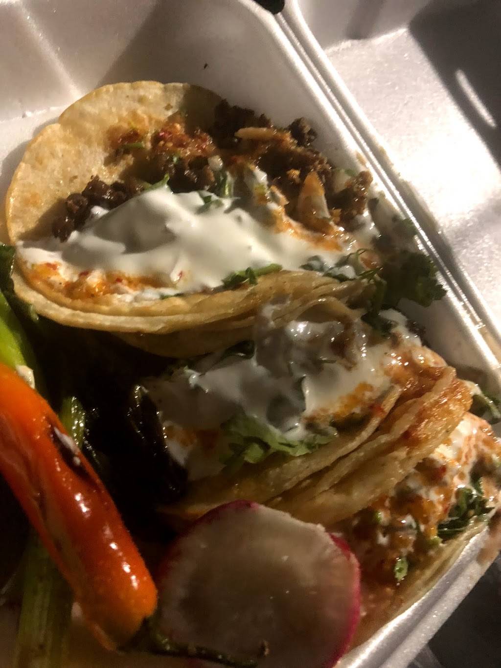 El Taco Loco | restaurant | 2301 Panama Ln, Bakersfield, CA 93307, USA | 6618343529 OR +1 661-834-3529