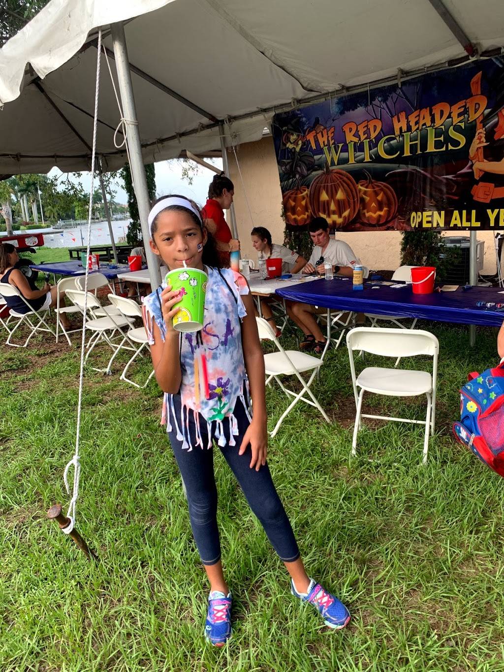 Red Roc Cravings | restaurant | 1413 Cape Coral Pkwy E, Cape Coral, FL 33904, USA | 4197059927 OR +1 419-705-9927