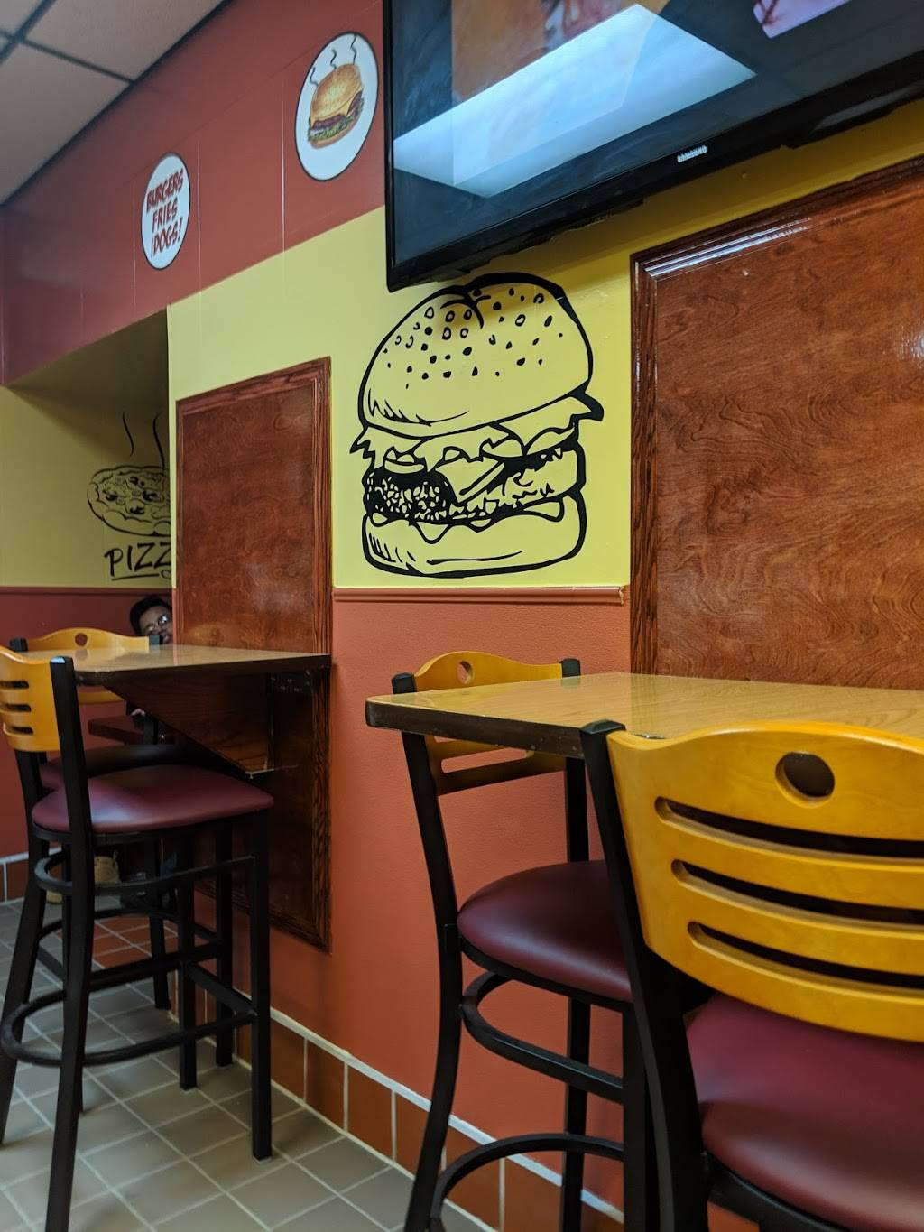 Natys Pizza 26st | restaurant | 3810, 3849 W 26th St, Chicago, IL 60623, USA | 7732778644 OR +1 773-277-8644