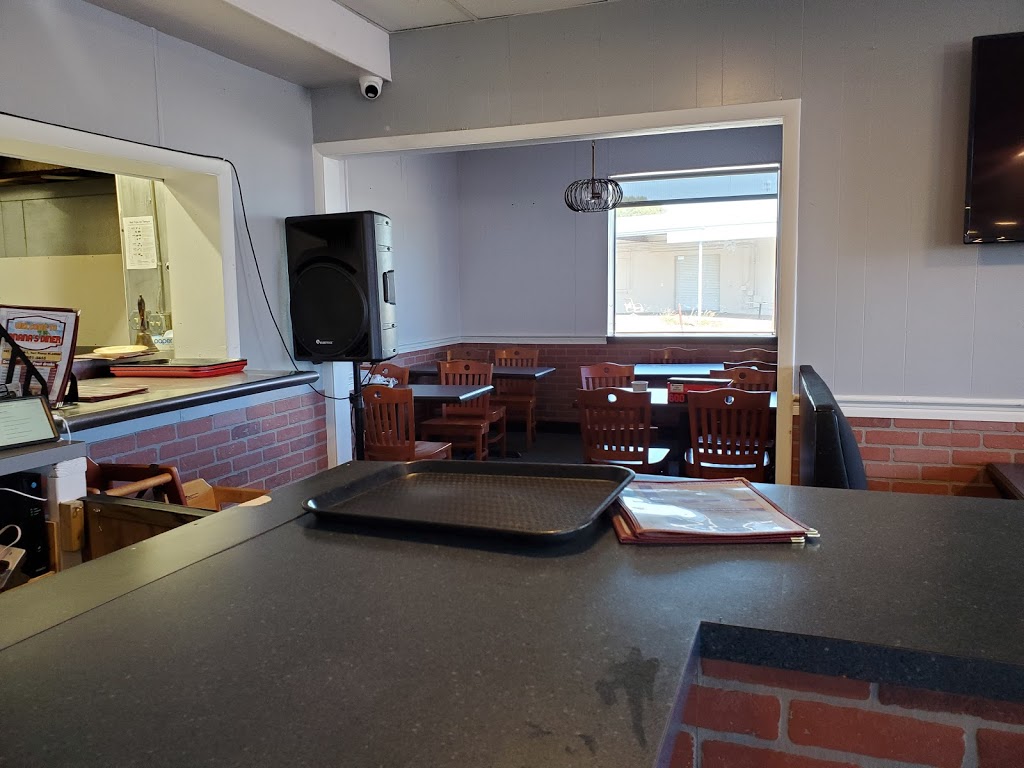 Onanas Diner | restaurant | 901 US-1, Fort Pierce, FL 34950, USA | 7728015655 OR +1 772-801-5655