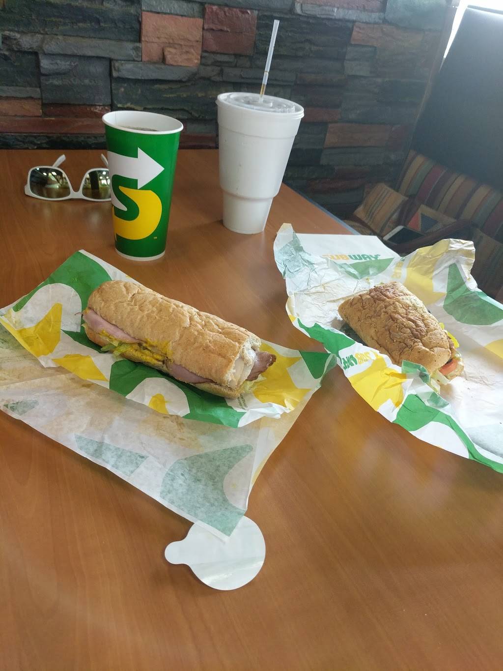 Subway Restaurants | restaurant | 434 N Mt Zion Rd, Lebanon, IN 46052, USA | 7654827761 OR +1 765-482-7761