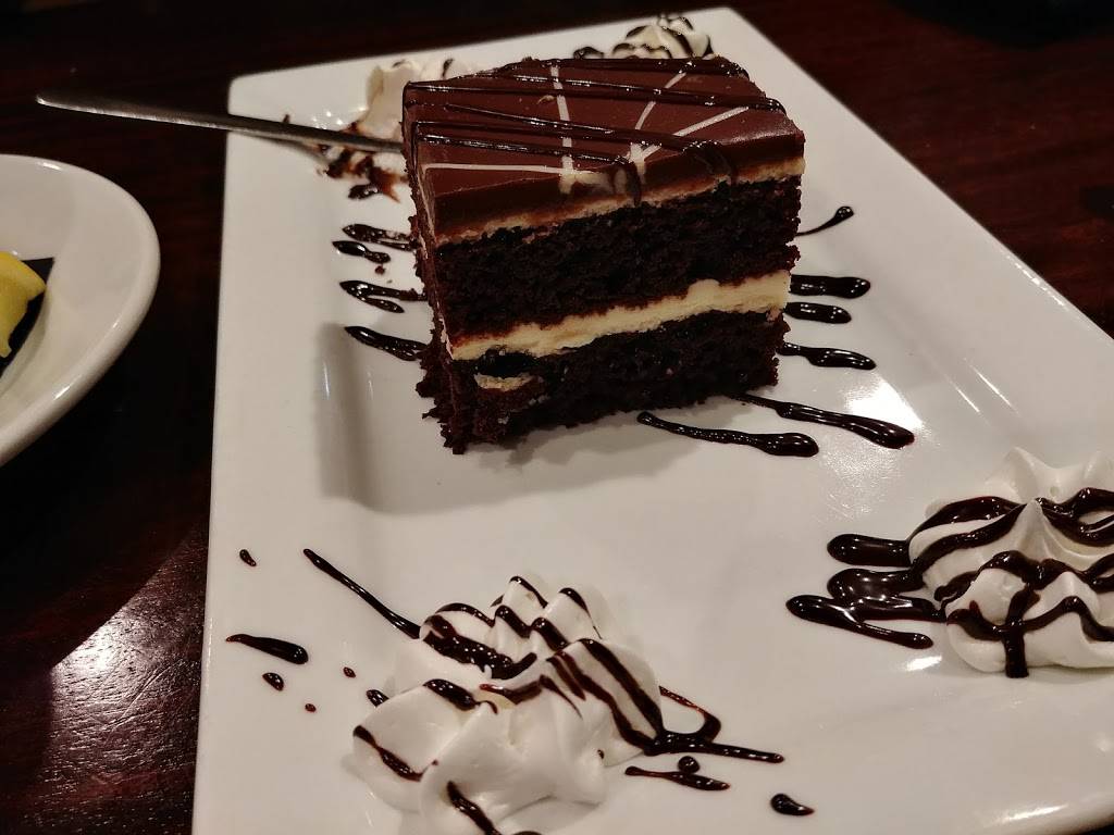 Fratellos Chicago pizzeria | restaurant | 7330 Cortez Rd W, Bradenton, FL 34210, USA | 9417940300 OR +1 941-794-0300