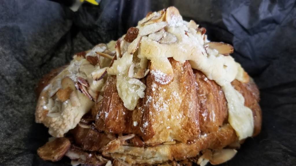 F&E latin and eclectic patisserie | restaurant | 322 W Center St, Provo, UT 84601, USA | 8016071593 OR +1 801-607-1593