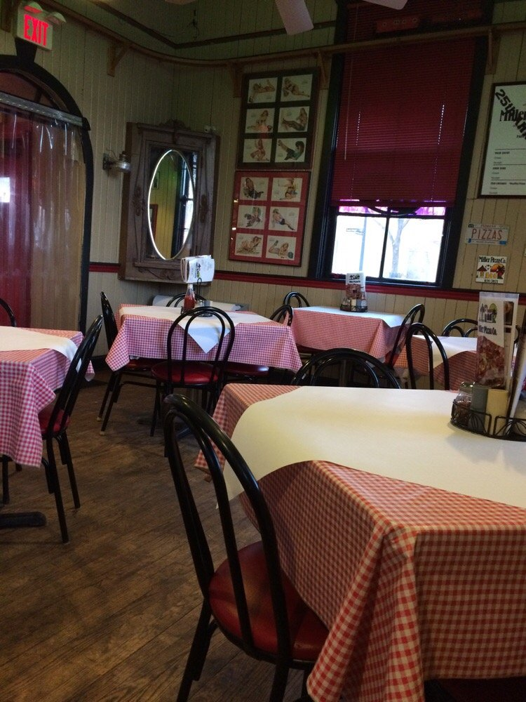 Miller Pizza Co | restaurant | 622 S Lake St, Gary, IN 46403, USA | 2199387071 OR +1 219-938-7071