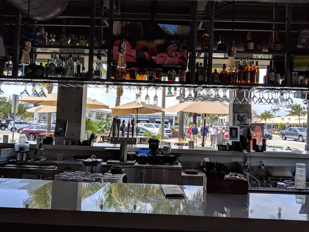 Station 44 Bar-BQ Beachside Grill | restaurant | 112 Commercial Blvd A, Lauderdale-By-The-Sea, FL 33308, USA | 9545264444 OR +1 954-526-4444