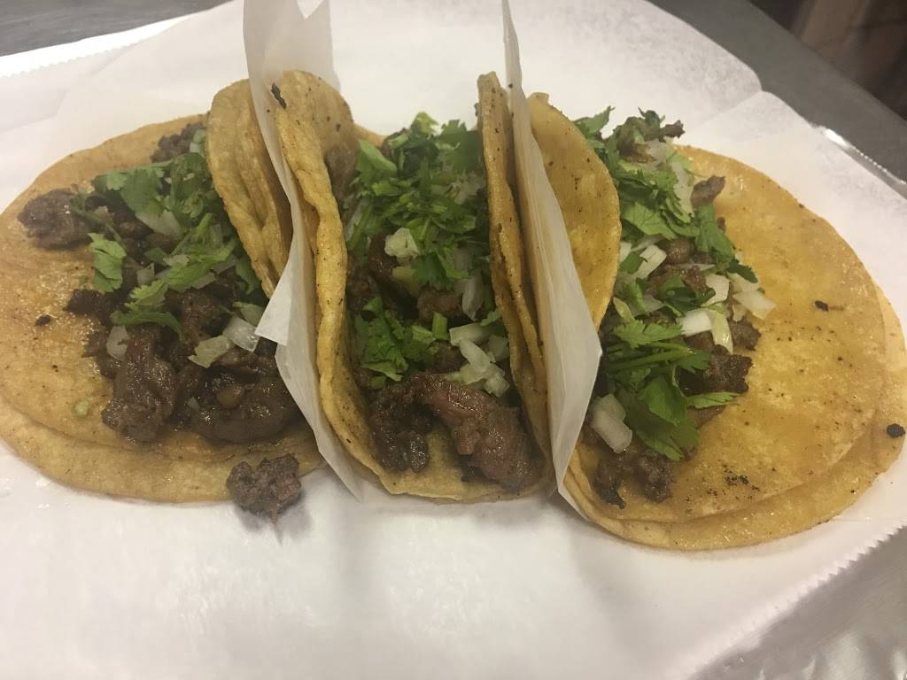 D Arcos Pizza | restaurant | 2819 W 63rd St, Chicago, IL 60629, USA | 7739126273 OR +1 773-912-6273