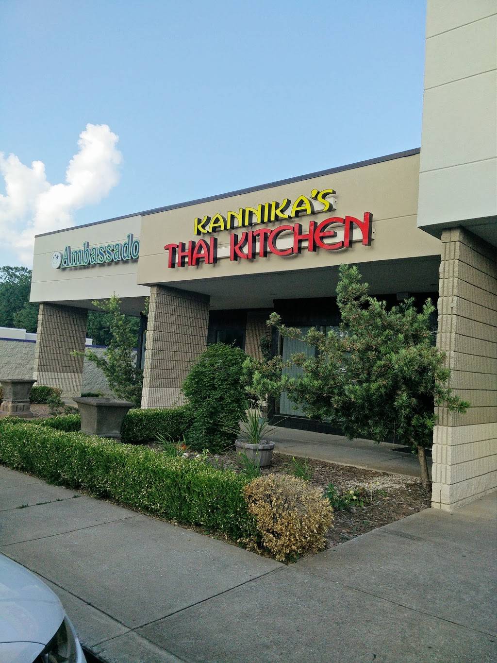Kannikas Thai Kitchen | restaurant | 430 Haywood Rd, Greenville, SC 29607, USA | 8642974557 OR +1 864-297-4557