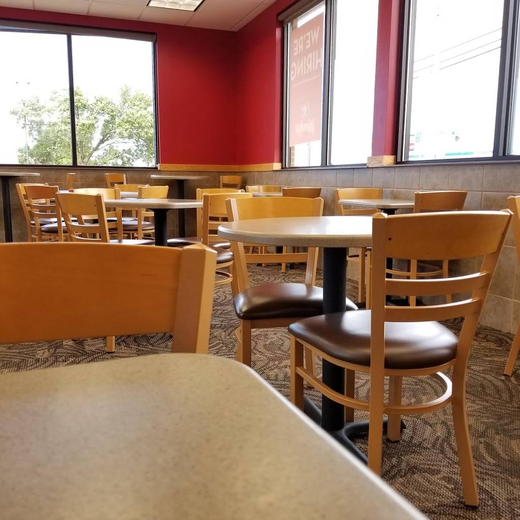 Wendys | restaurant | 5551 Patriot Blvd, Austintown, OH 44515, USA | 3306521952 OR +1 330-652-1952
