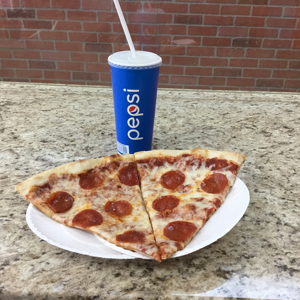 NYC Pizza | restaurant | 10007 W Hillsborough Ave, Town N Country, FL 33615, USA | 8139994243 OR +1 813-999-4243