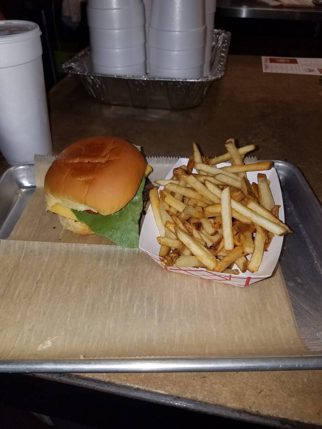 The Craft Burger | restaurant | 321 20th St N, Birmingham, AL 35203, USA | 2055027914 OR +1 205-502-7914