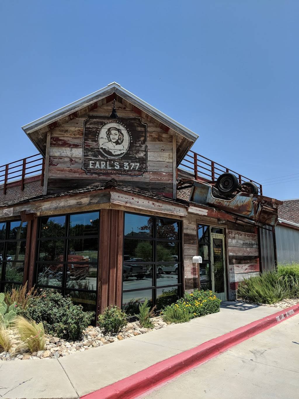 Earls 377 Pizza | restaurant | 427 US-377, Argyle, TX 76226, USA | 9404644444 OR +1 940-464-4444