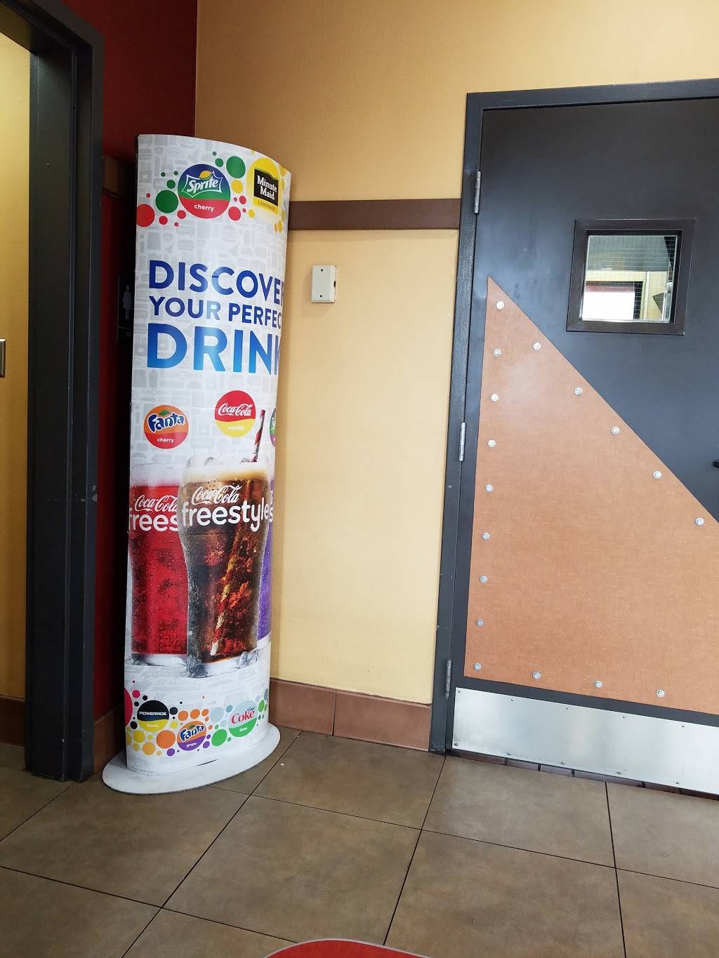 Jack in the Box | restaurant | 18271 Gale Ave, City of Industry, CA 91748, USA | 6268107963 OR +1 626-810-7963