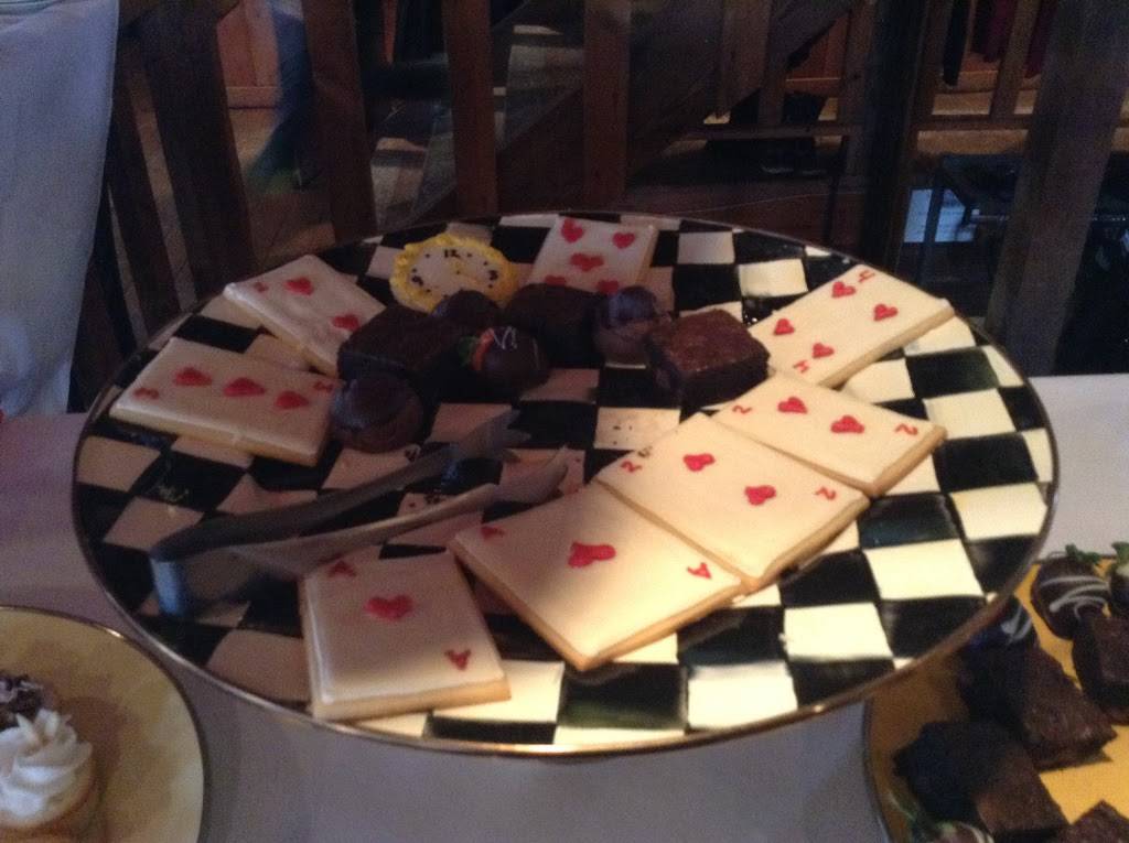 The Rabbit Room | restaurant | 61 N Main St #1, Honeoye Falls, NY 14472, USA | 5855821830 OR +1 585-582-1830