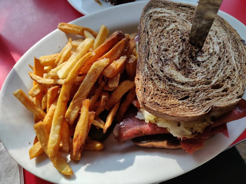 Chicago Diner | restaurant | 3411 N Halsted St, Chicago, IL 60657, USA | 7739356696 OR +1 773-935-6696