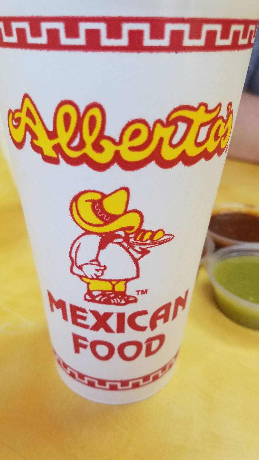 Albertos Mexican Food | restaurant | 6152, 4645 Frazee Rd, Oceanside, CA 92057, USA | 7607576500 OR +1 760-757-6500