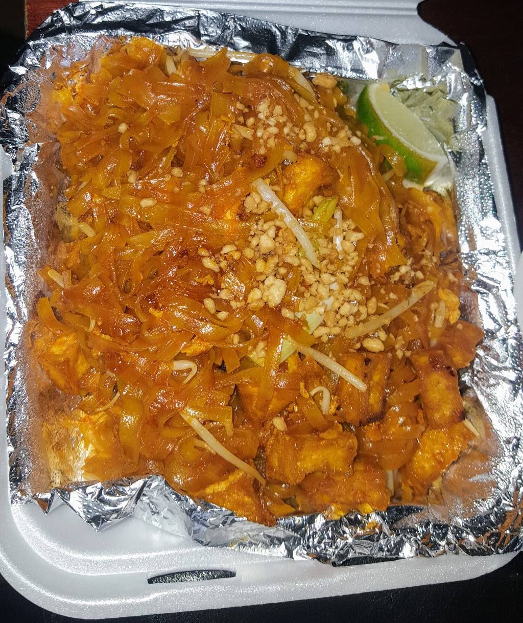 Thai Village Cafe | restaurant | 249 E Baseline Rd, Rialto, CA 92376, USA | 9094796518 OR +1 909-479-6518