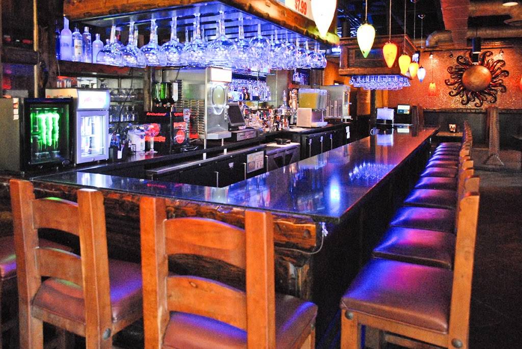 Plaza Azteca | restaurant | 6623 W Broad St, Richmond, VA 23230, USA | 8048889984 OR +1 804-888-9984