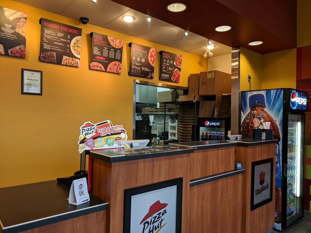Pizza Hut | meal delivery | 11710 Yonge St #2, Richmond Hill, ON L4E 0K4, Canada | 9057703038 OR +1 905-770-3038