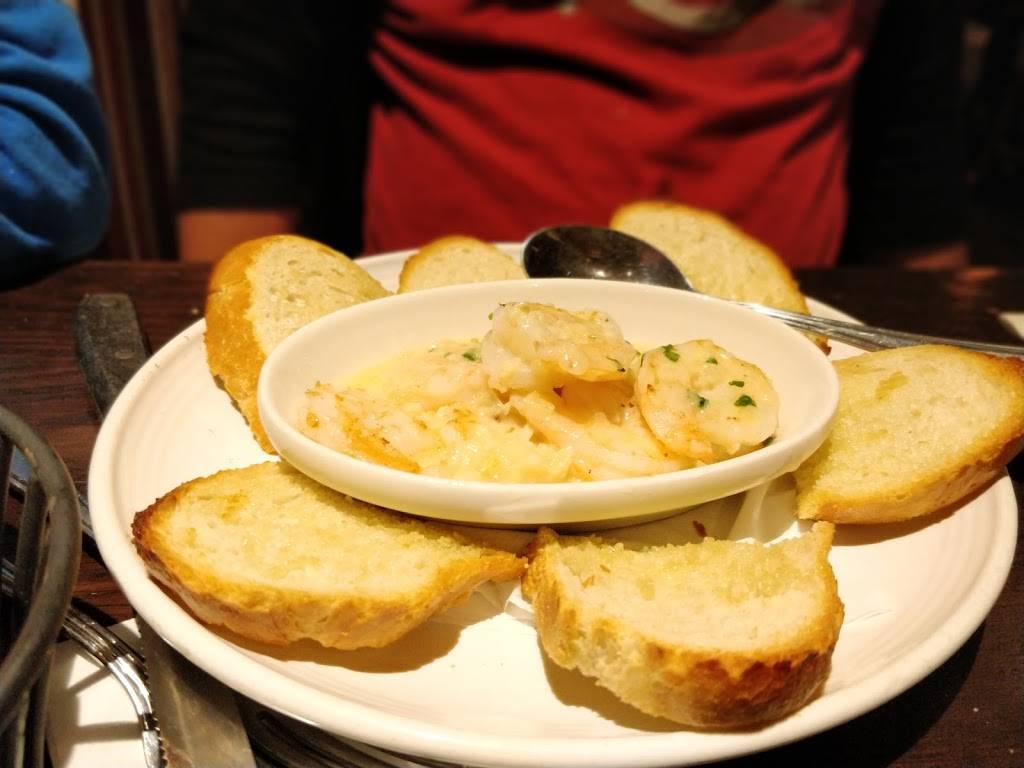 Carrabbas Italian Grill | restaurant | 900 Miamisburg Centerville Rd, Washington Township, OH 45459, USA | 9374389690 OR +1 937-438-9690