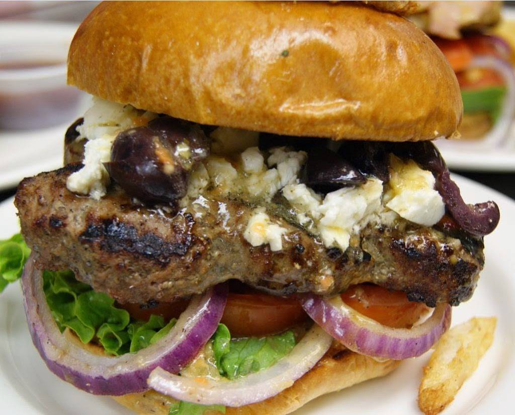 Maxfields Pancake House | restaurant | 352 E Roosevelt Rd, Lombard, IL 60148, USA | 6304953900 OR +1 630-495-3900