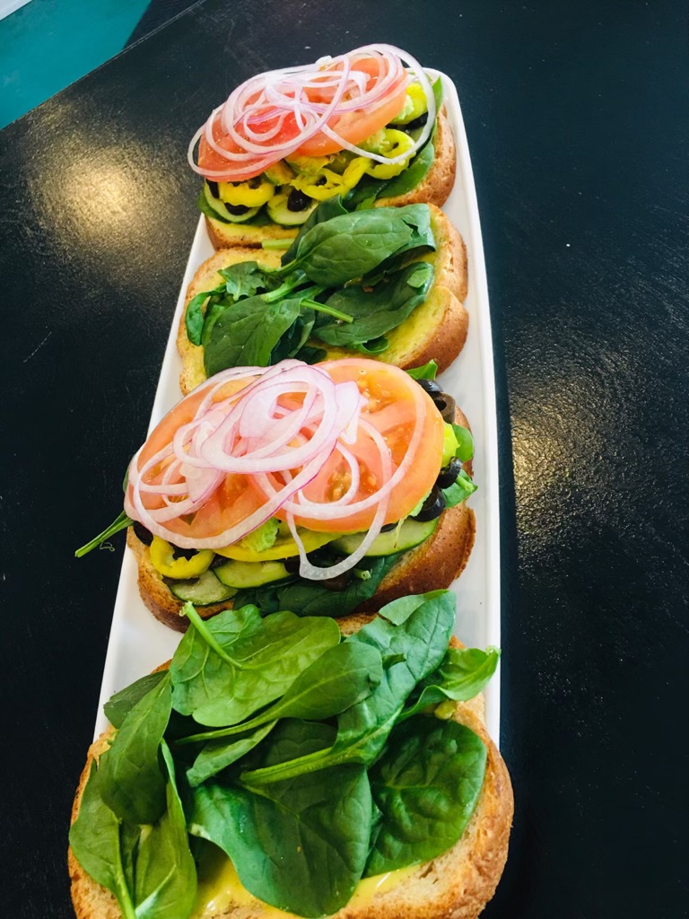 Anita Deli Sandwich | restaurant | 348 Jefferson St, Savannah, GA 31401, USA | 9122394167 OR +1 912-239-4167