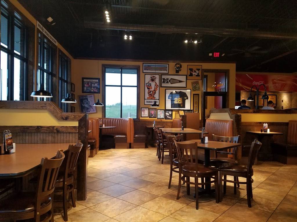 Zaxbys Chicken Fingers & Buffalo Wings | restaurant | 1411 Cinnamon Hill Ln, Columbia, MO 65201, USA | 5734422525 OR +1 573-442-2525