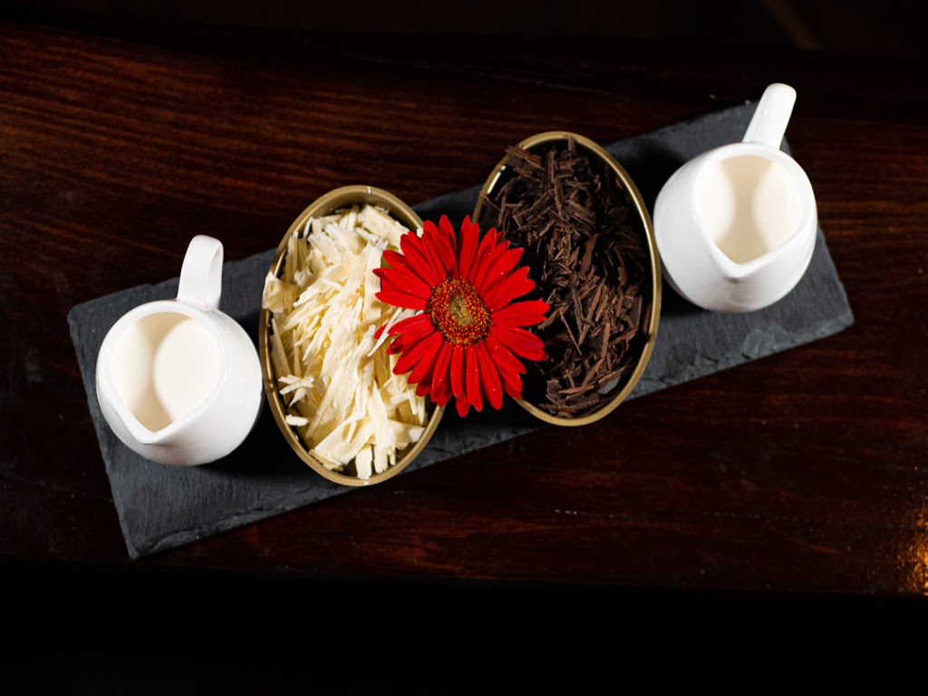 The Tinnery | restaurant | 23 Granary Way, Boothbay Harbor, ME 04538, USA | 2074809342 OR +1 207-480-9342