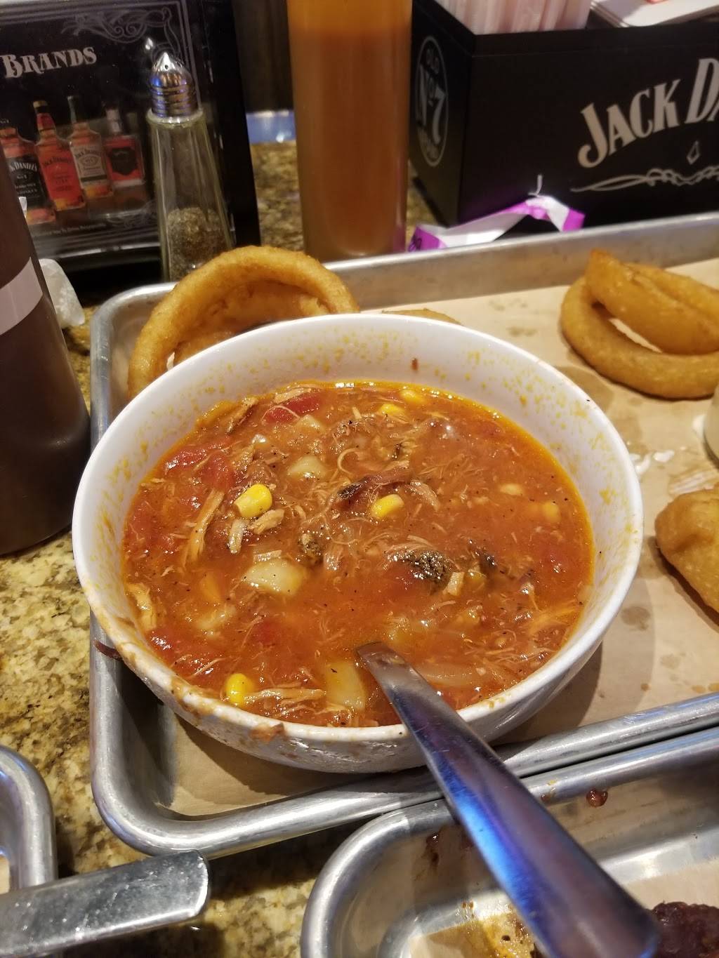 Charlie And Jakes Barbecue | restaurant | 490 E Eau Gallie Blvd, Indian Harbour Beach, FL 32937, USA | 3217777675 OR +1 321-777-7675